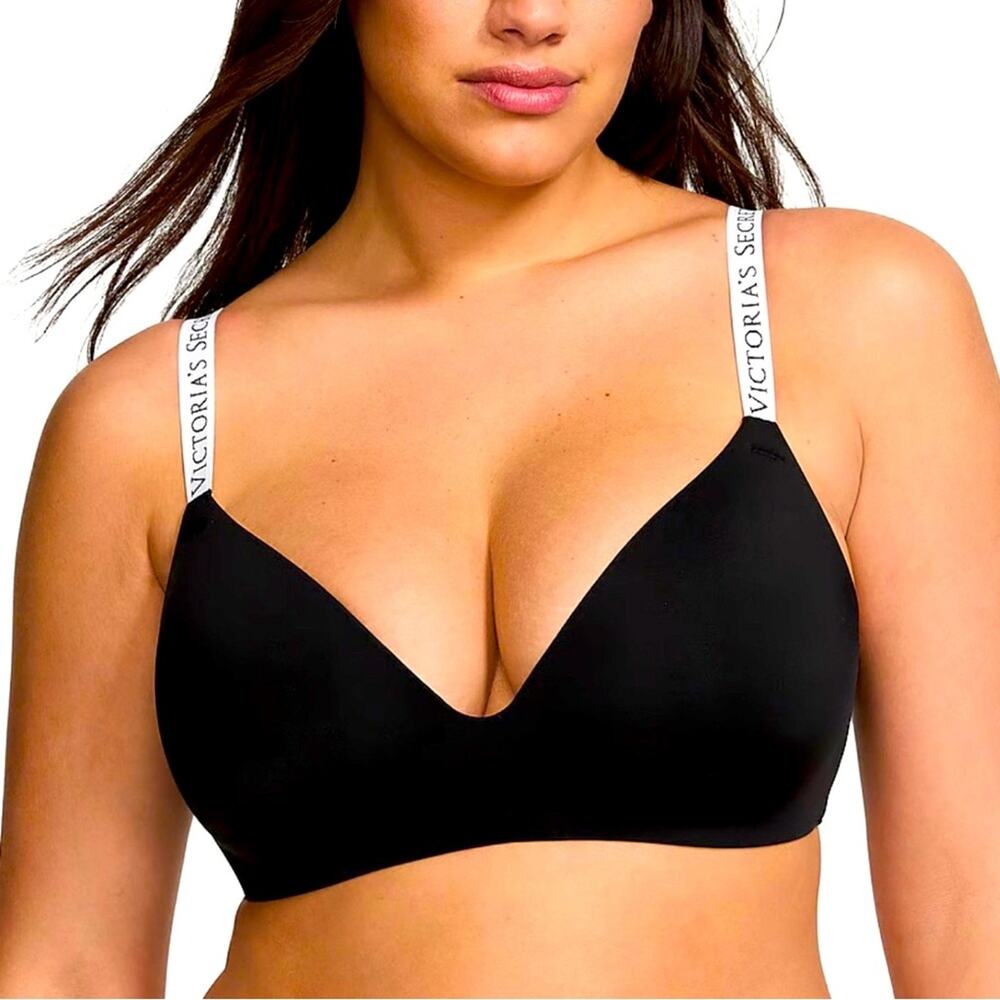 Victoria Secret t-shirt bra lightly lined wireless bra NWOT
